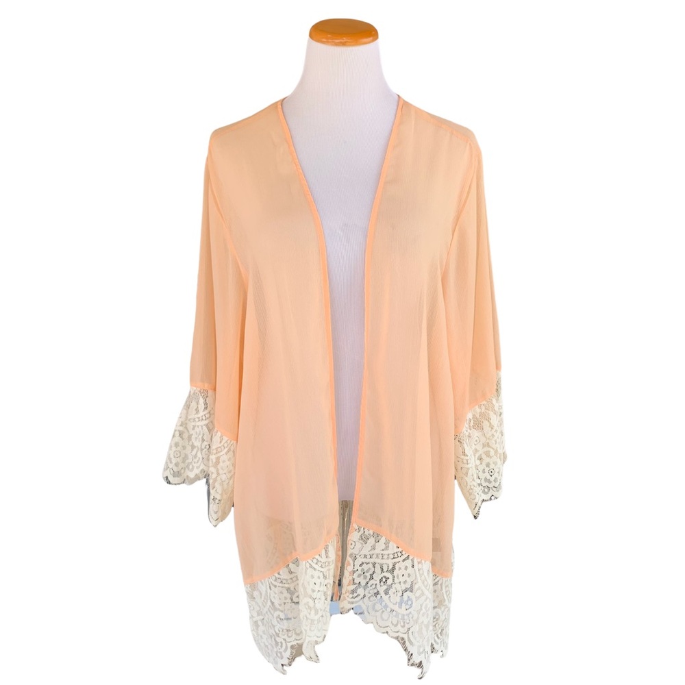 Torrid Peach Lace Trim Kimono 3/4 or 3X 4X Plus